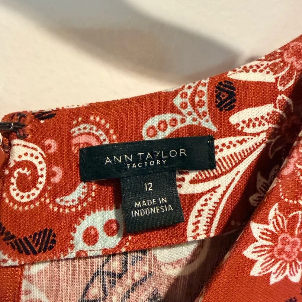 Ann Taylor Paisley Dress - Picture 3 of 5